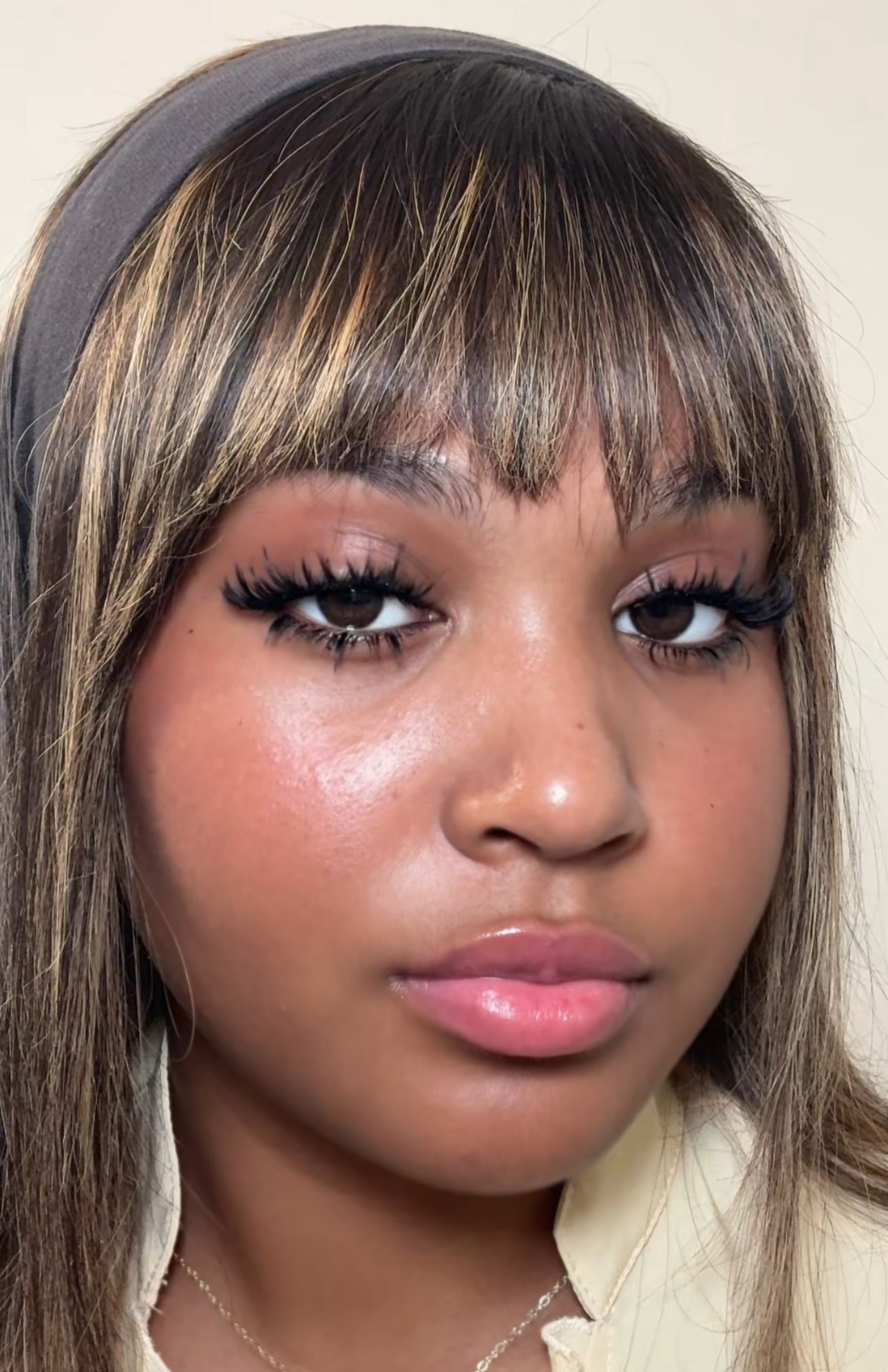 222 Enchanté - Handmade Custom Strips