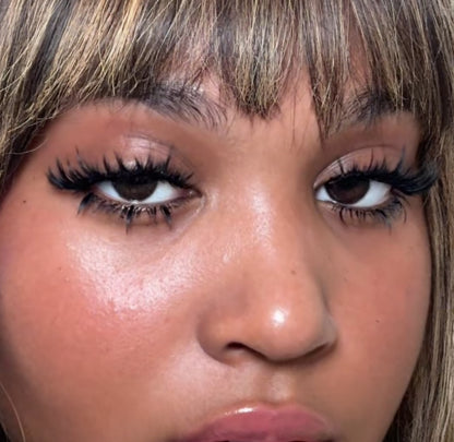 222 Enchanté - Handmade Custom Strips